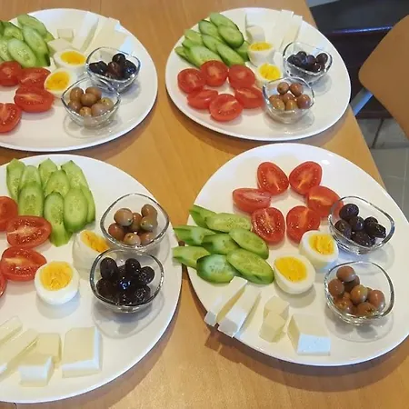 Kemer Pansiyon Hotel 3*