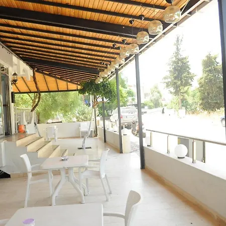 Kemer Pansiyon Hotel 3*