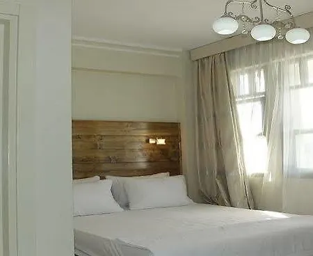 Kemer Pansiyon Hotel 3*